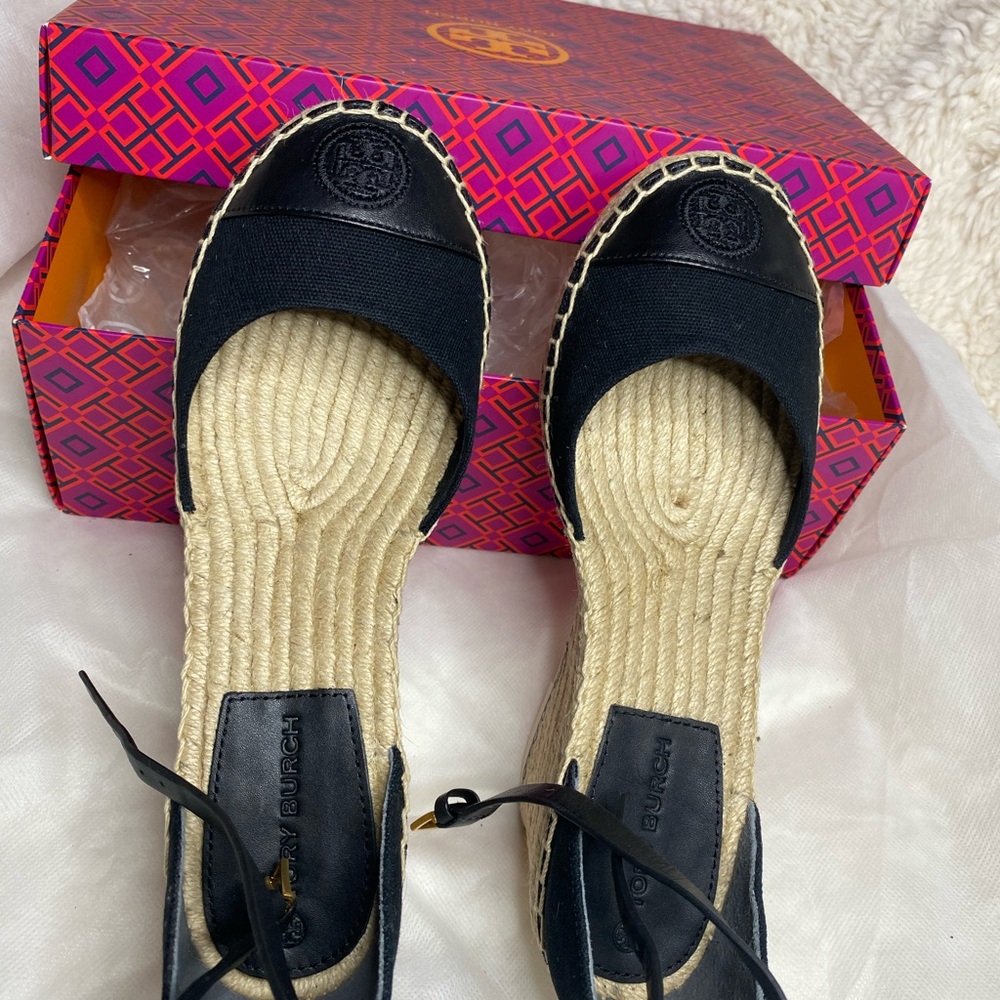 ✅💯Authentic Tory Burch Black Espadrille wedge